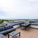 Sea View By Aneo Travel ポレッチ
