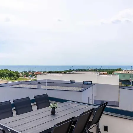 Sea View By Aneo Travel