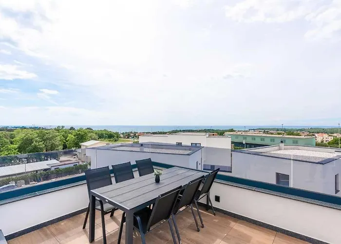 Sea View Lejlighed *